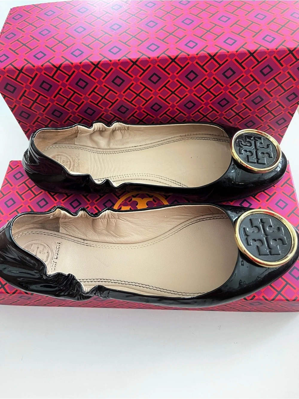 NICE Tory Burch Black Patent Leather Logo Ballet Flats Twiggie soft Womens Sz 8